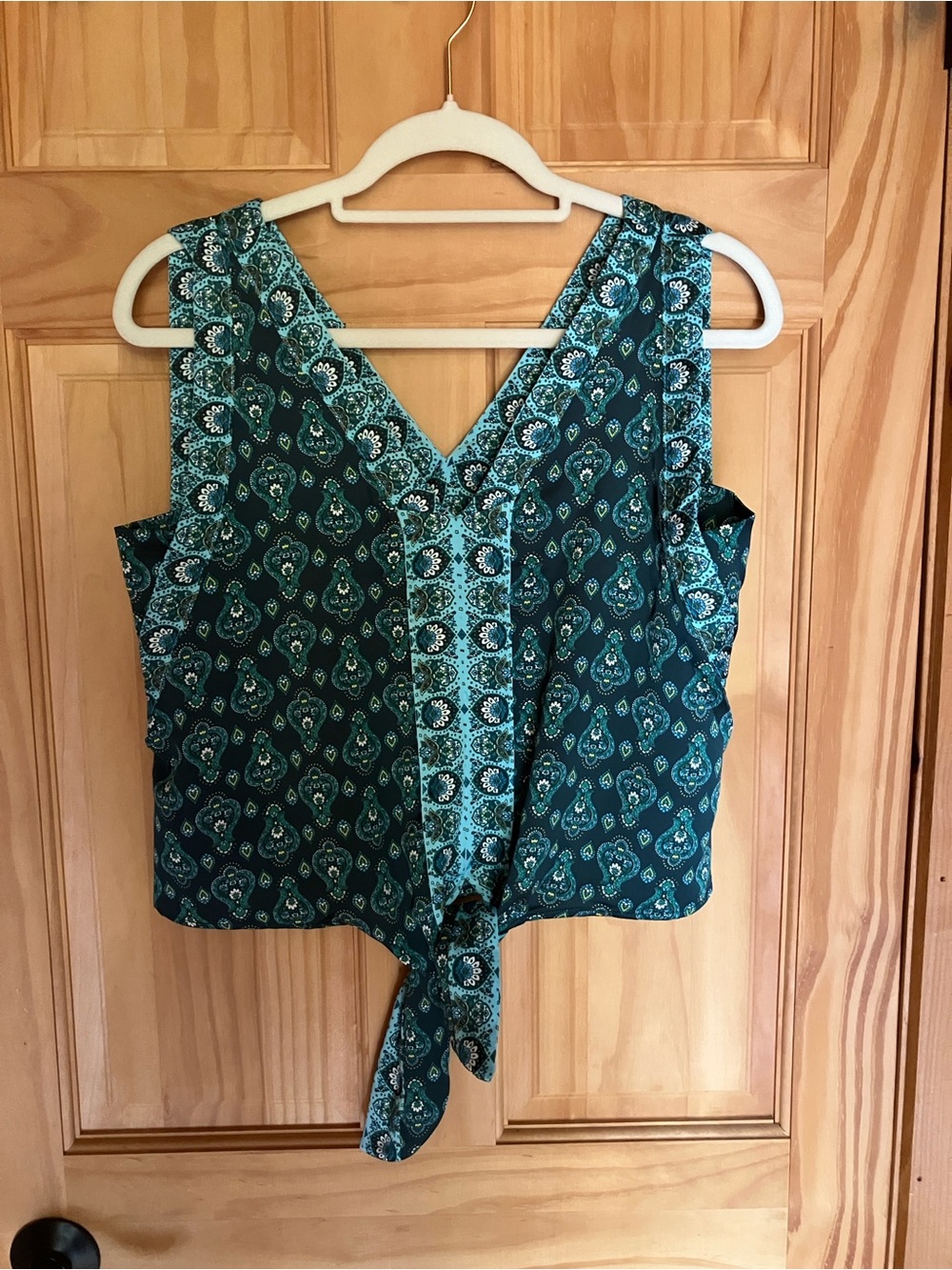 LOFT Teal & Aqua Printed V-Neck Tie-Front Sleeveless Blouse